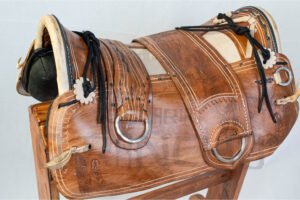 Sela pantaneira sem aba